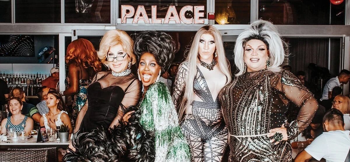 Déjeuner Drag au Palace Bar
