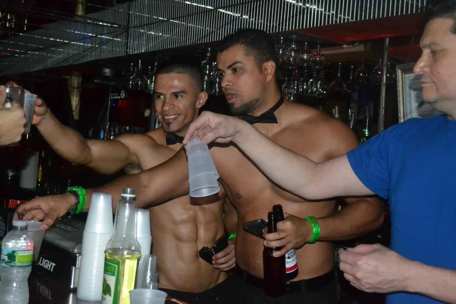Friend's Tavern Bar Queens New York