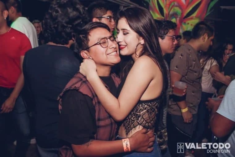ValeTodo DownTown Lima