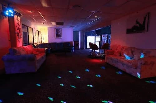 chateau-vino-gold-coast-gay-cruise-club-main