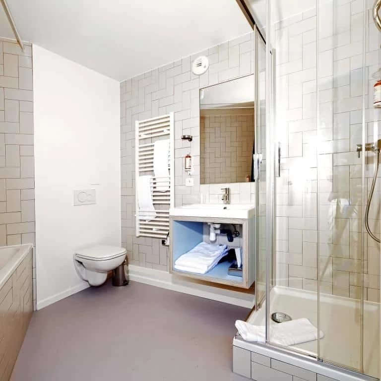 Vintage Hotel