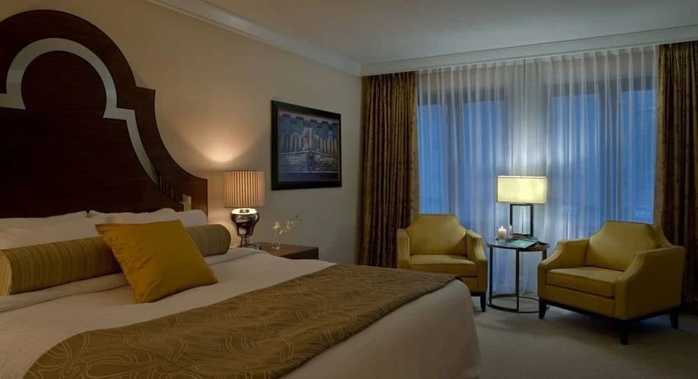 L'Hermitage Hotel Vancouver Kanada