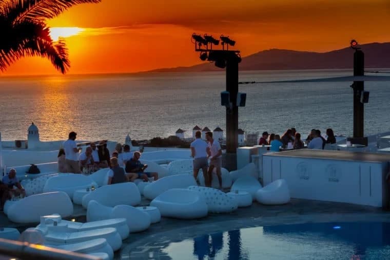 Sunset bar à Mykonos - Elysium