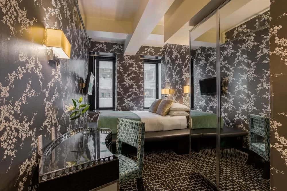Room Mate Grace Boutique Hotel