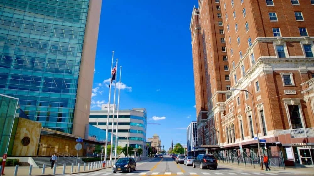 Buffalo Hotels