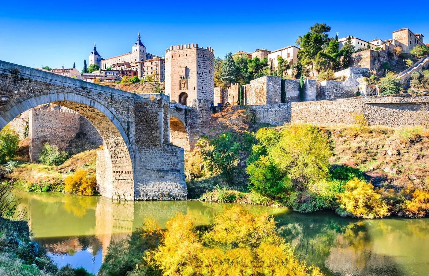 ゲイグループ旅行:スペインの宝物