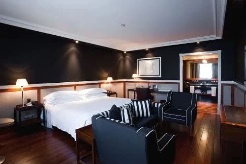 Hotel 1898