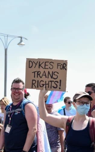 Trans Stolz Brighton