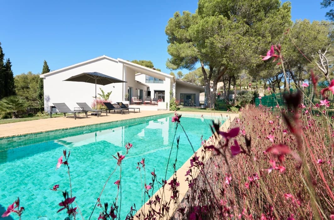 Casa Brisa – Boutique-Gästehaus für schwule Männer in der Nähe von Barcelona