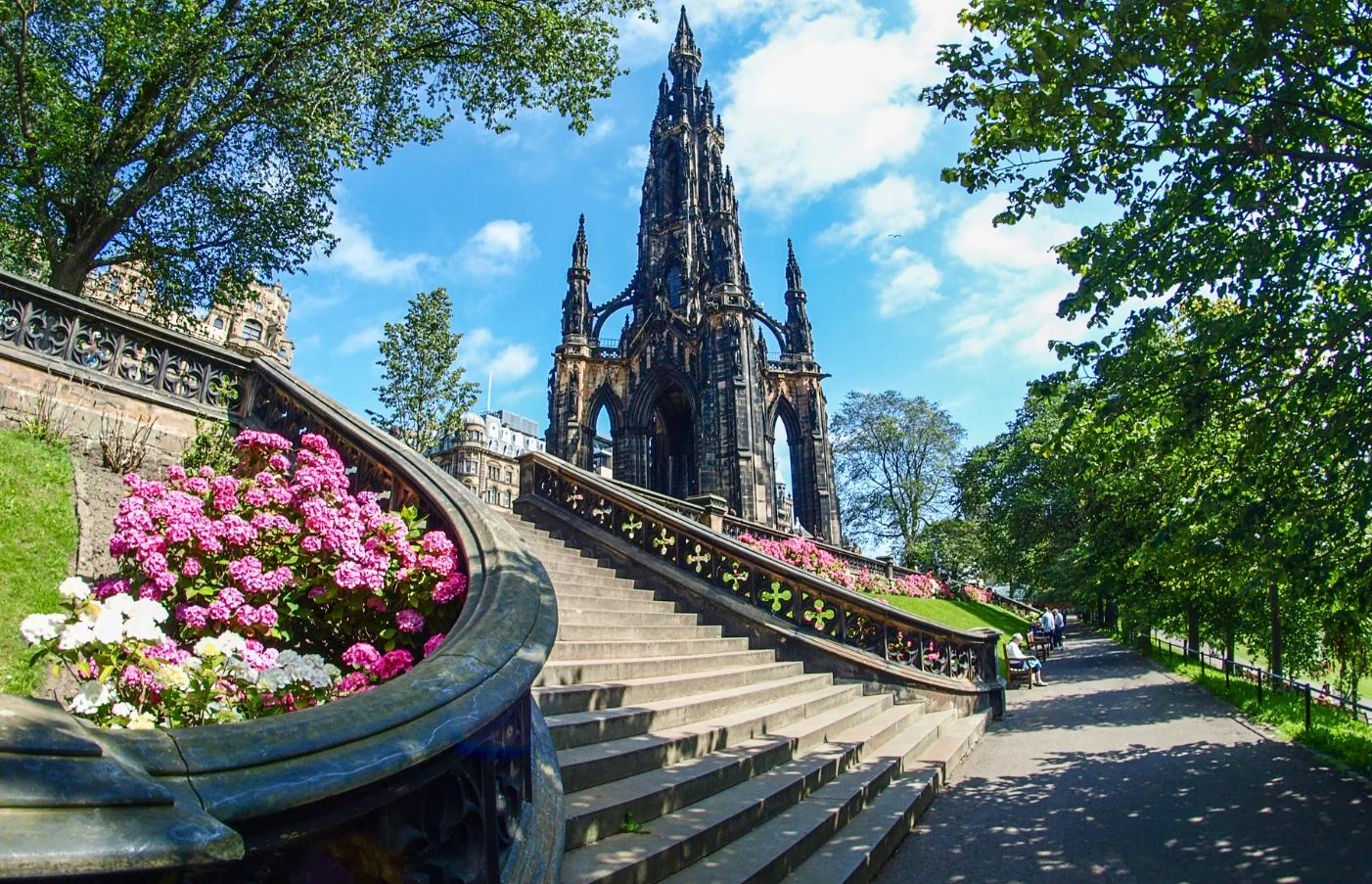 ゲイグループ旅行:豪華ケルトクルーズ
