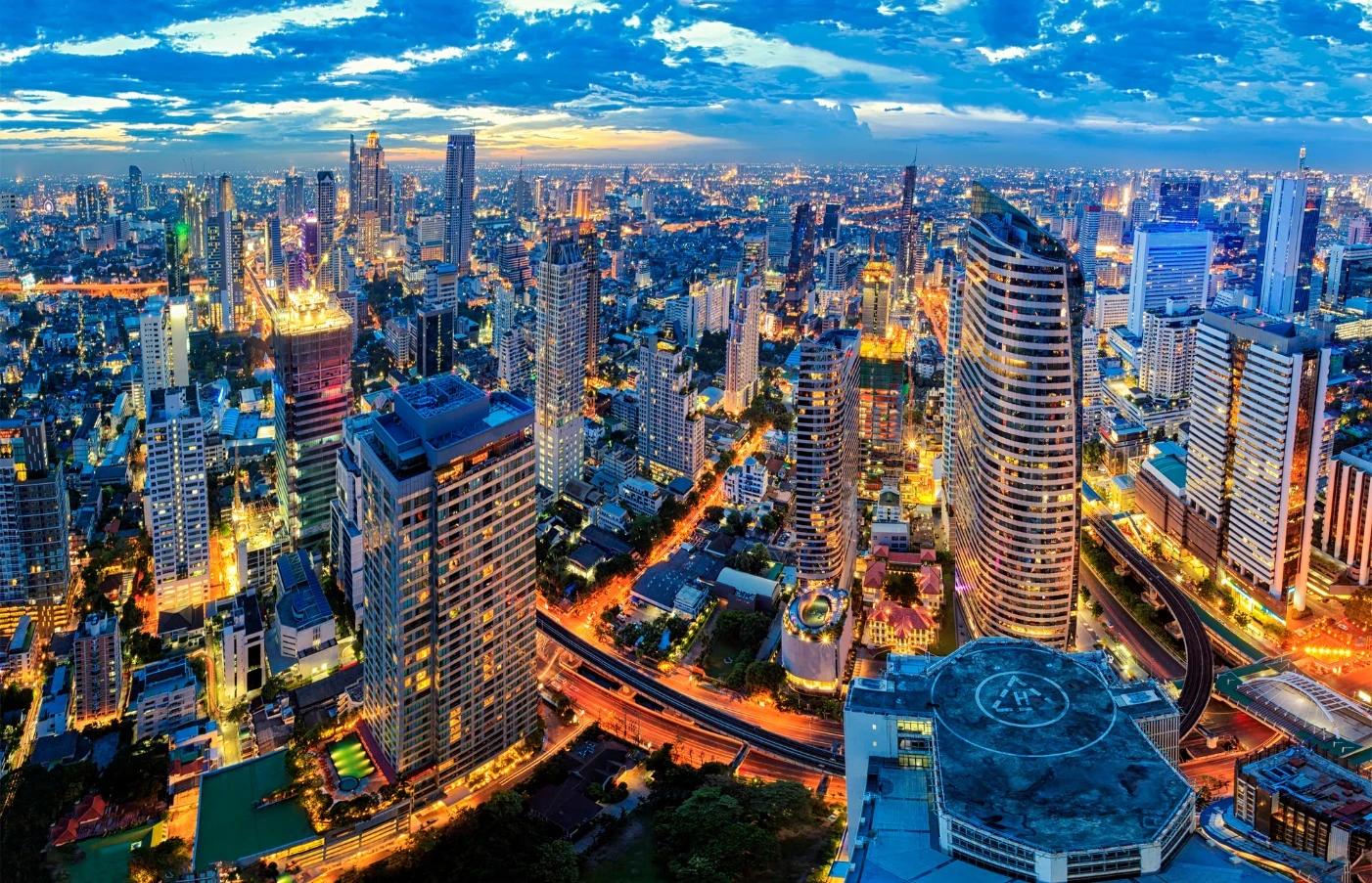 ゲイグループ旅行：タイの冒険