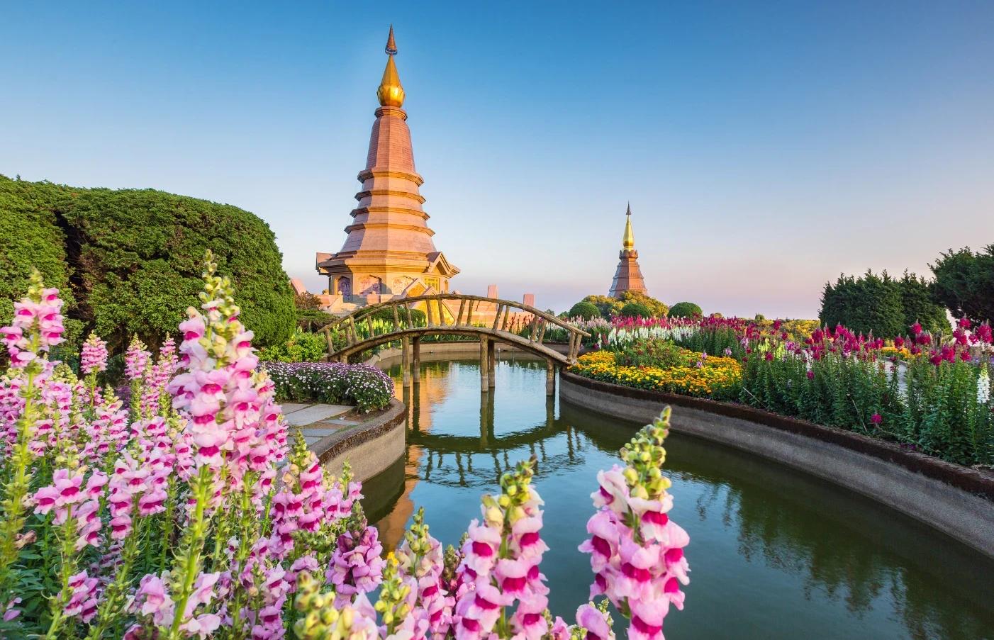 ゲイグループ旅行：タイの冒険