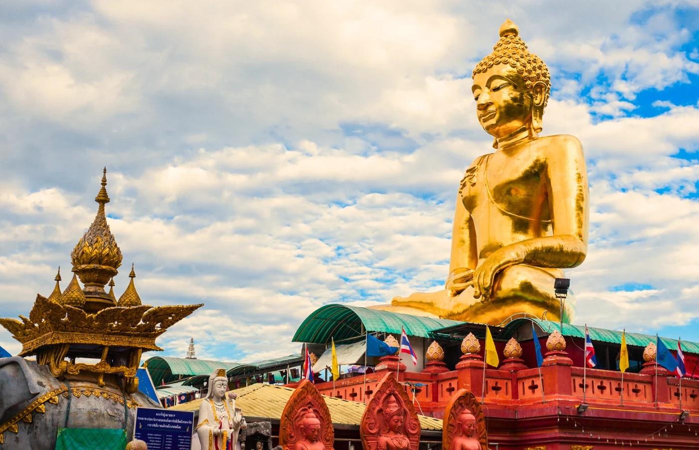 ゲイグループ旅行：タイの冒険