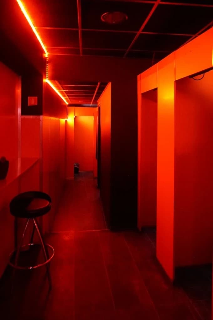 Clubs de croisière gay à Athènes