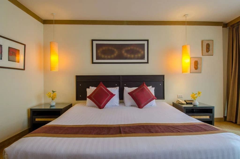 Het Tarntawan Hotel Surawong